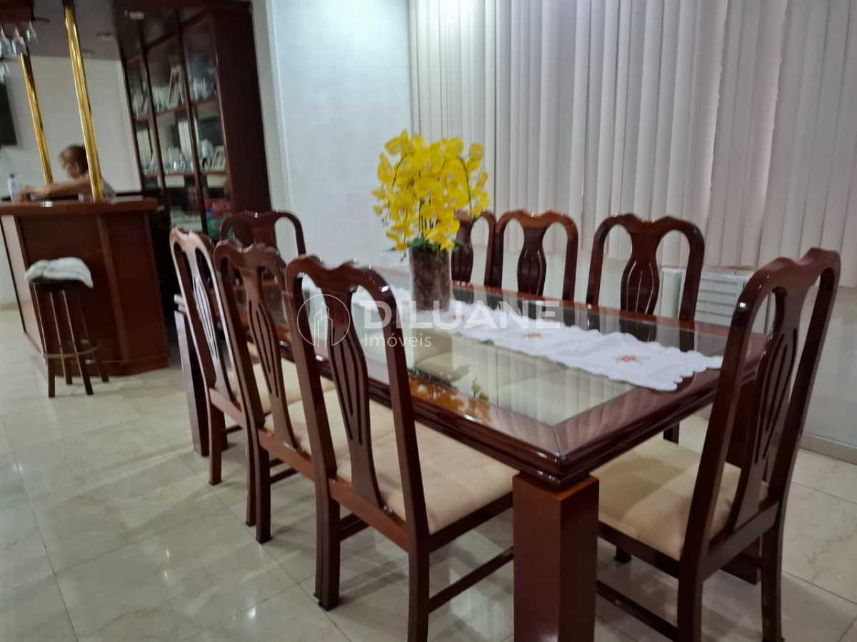 sala de jantar com bar. - 2