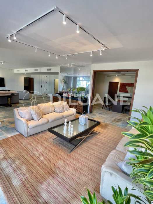 Conheça WhatsApp Image 2025-03-18 at 1 do imóvel - Apartamento 5 quartos para venda e aluguel Copacabana, Rio de Janeiro - R$ 9.500.000 - CPAP50031 - 8 WhatsApp Image 2025-03-18 at 1 - 8