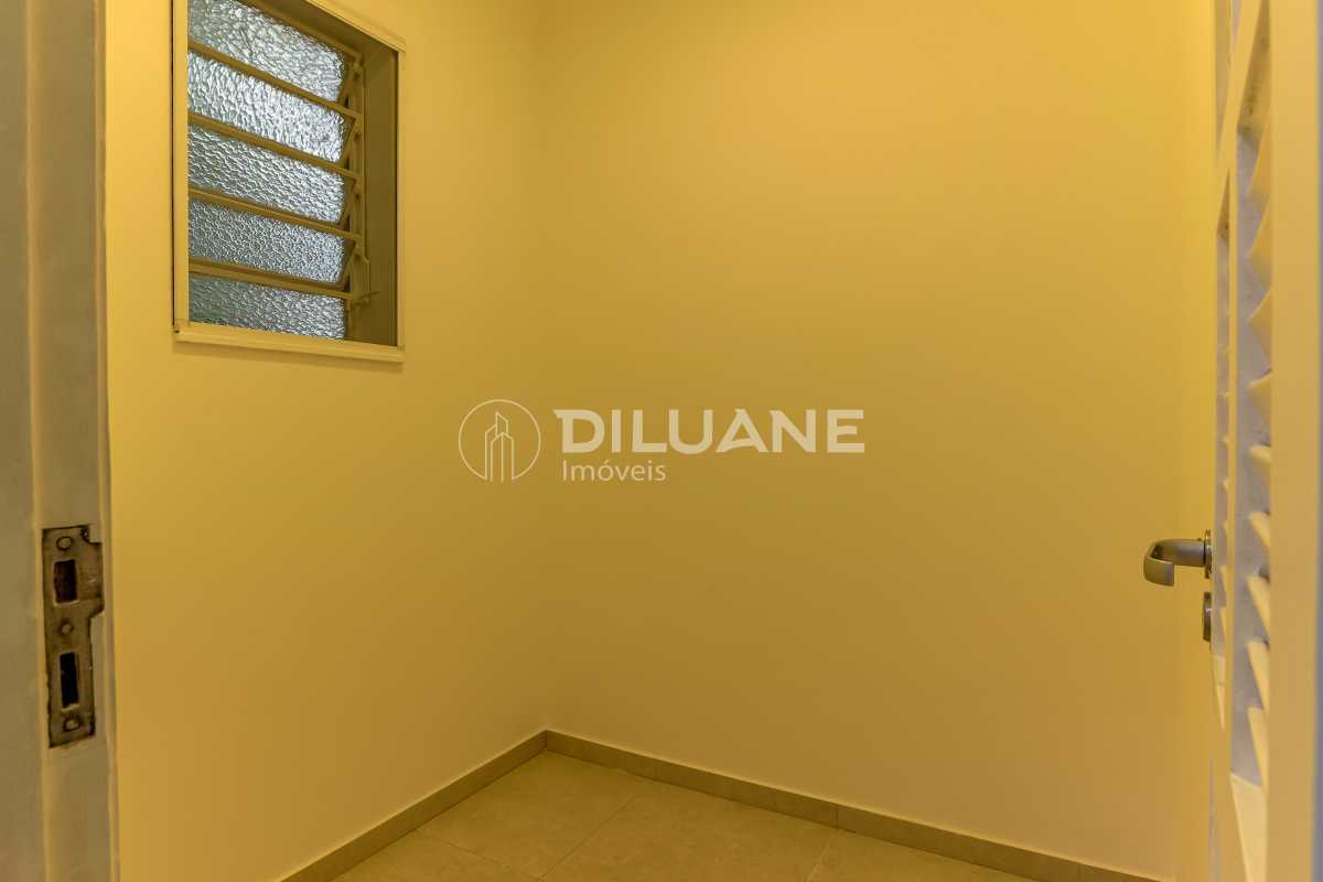 23-851001_quarto_de_servico - 25