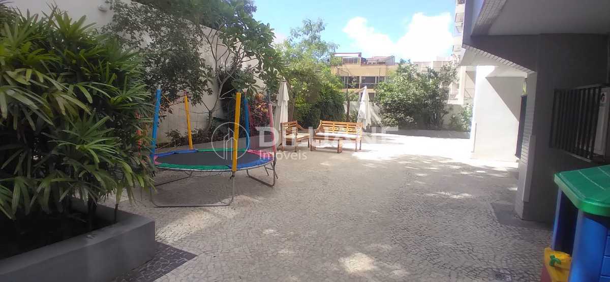 Conheça WhatsApp Image 2025-03-26 at 1 do imóvel - Apartamento 2 quartos à venda Humaitá, Rio de Janeiro - R$ 920.000 - BTAP21888 - 13 WhatsApp Image 2025-03-26 at 1 - 13