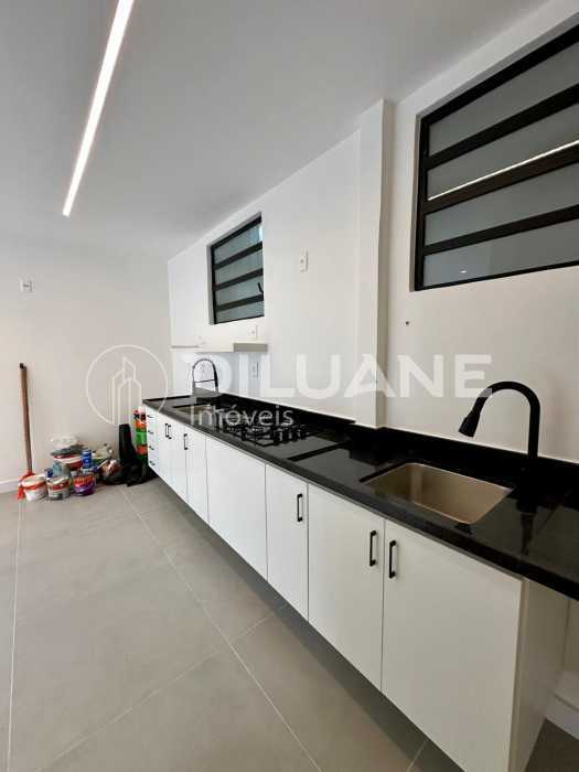 Conheça WhatsApp Image 2025-03-31 at 7 do imóvel - Apartamento à venda Avenida Nossa Senhora de Copacabana, Copacabana, Rio de Janeiro - R$ 1.090.000 - BTAP21895 - 7 WhatsApp Image 2025-03-31 at 7 - 7