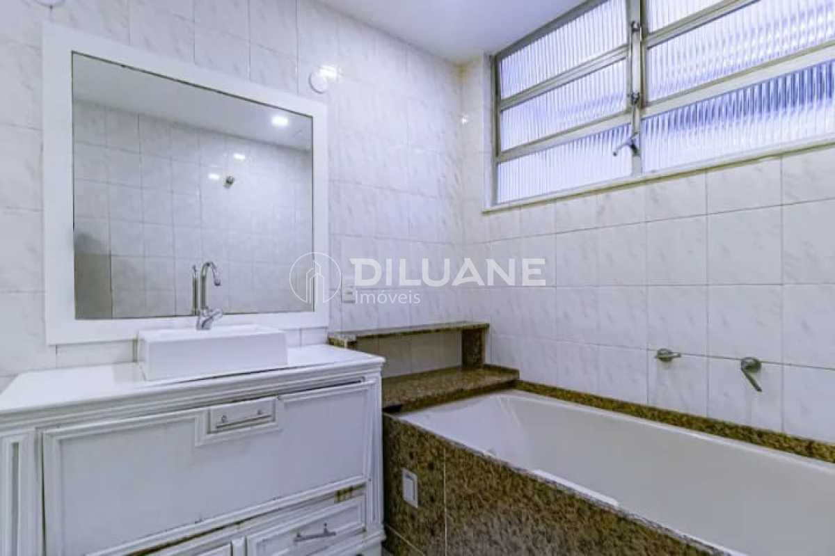 Conheça WhatsApp Image 2025-04-01 at 1 do imóvel - Magnífico apartamento frontal vista deslumbrante da Enseada - BTAP40313 - 14 WhatsApp Image 2025-04-01 at 1 - 14