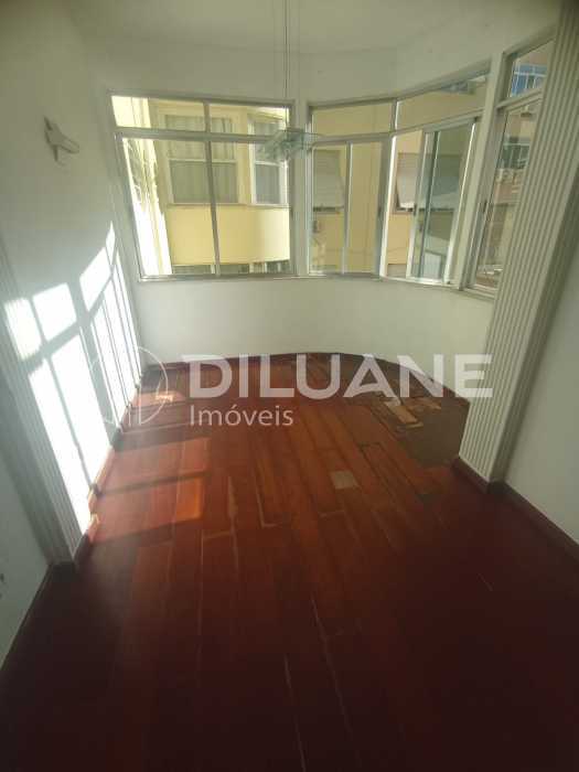 Conheça WhatsApp Image 2025-04-08 at 8 do imóvel - Apartamento à venda Rua General Ribeiro da Costa, Leme, Rio de Janeiro - R$ 900.000 - BTAP31601 - 2 WhatsApp Image 2025-04-08 at 8 - 2
