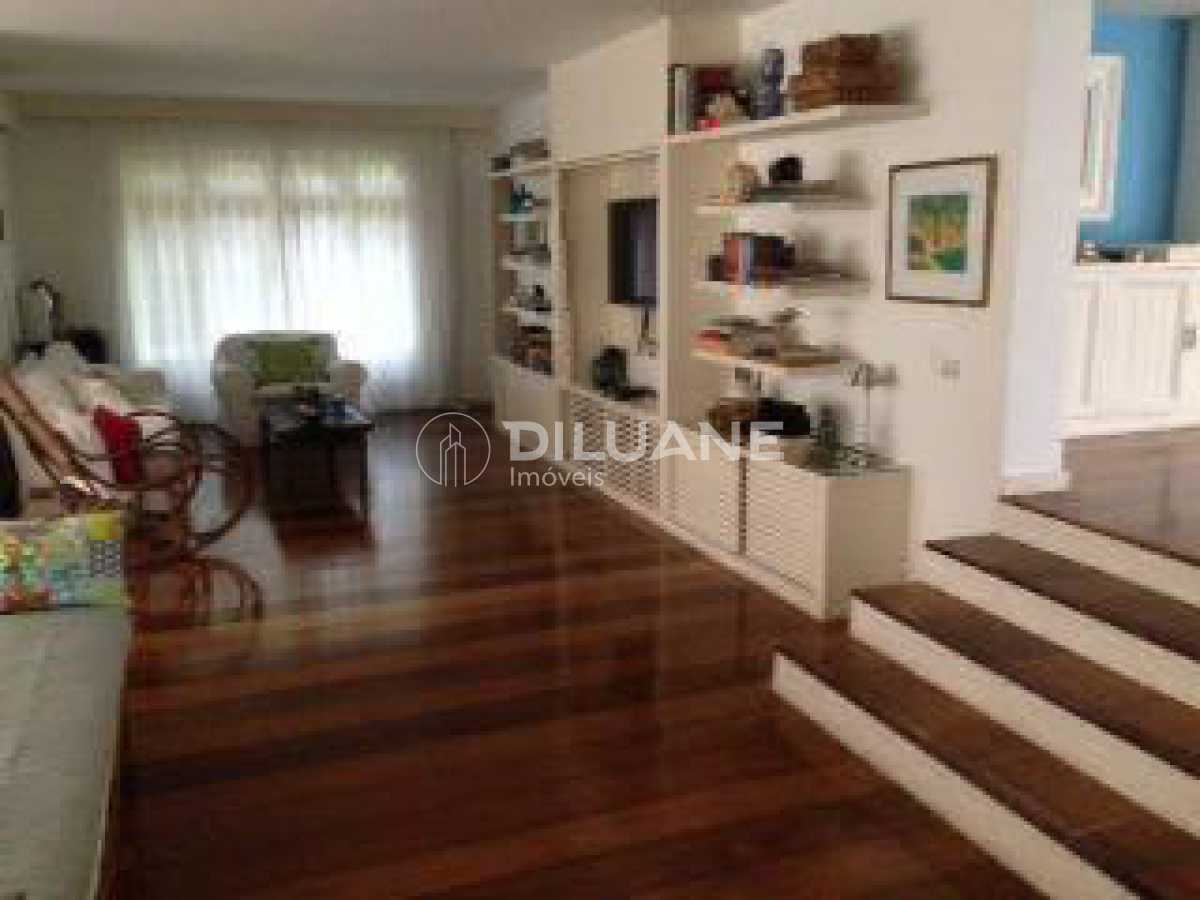 Conheça WhatsApp Image 2025-04-17 at 1 do imóvel - Casa em Condomínio 6 quartos à venda Cosme Velho, Rio de Janeiro - R$ 4.300.000 - BTCN60001 - 3 WhatsApp Image 2025-04-17 at 1 - 3