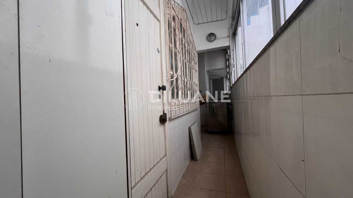 Conheça WhatsApp Image 2025-04-22 at 1 do imóvel - Apartamento com Varandão, 7 quartos perto do metrô em Copacabana - CPAP70003 - 41 WhatsApp Image 2025-04-22 at 1 - 41