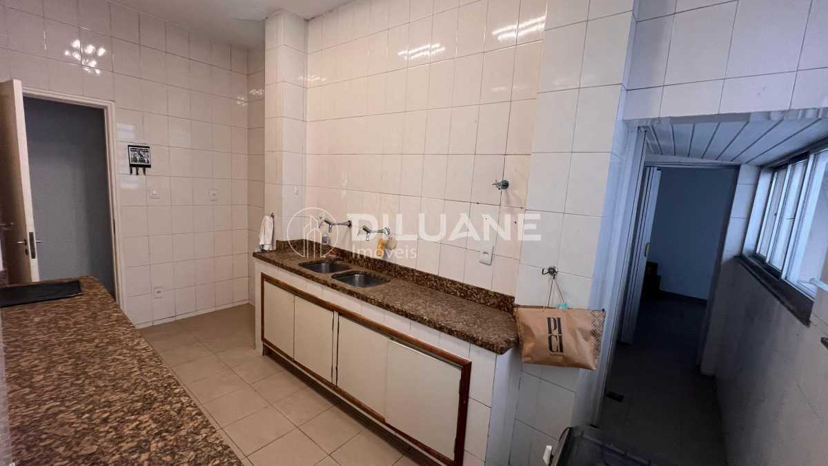 Conheça WhatsApp Image 2025-04-22 at 1 do imóvel - Apartamento com Varandão, 7 quartos perto do metrô em Copacabana - CPAP70003 - 32 WhatsApp Image 2025-04-22 at 1 - 32
