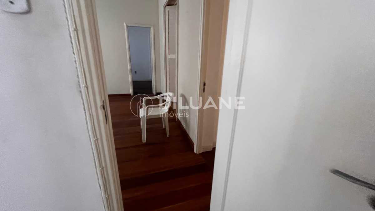 Conheça WhatsApp Image 2025-04-22 at 1 do imóvel - Apartamento com Varandão, 7 quartos perto do metrô em Copacabana - CPAP70003 - 26 WhatsApp Image 2025-04-22 at 1 - 26