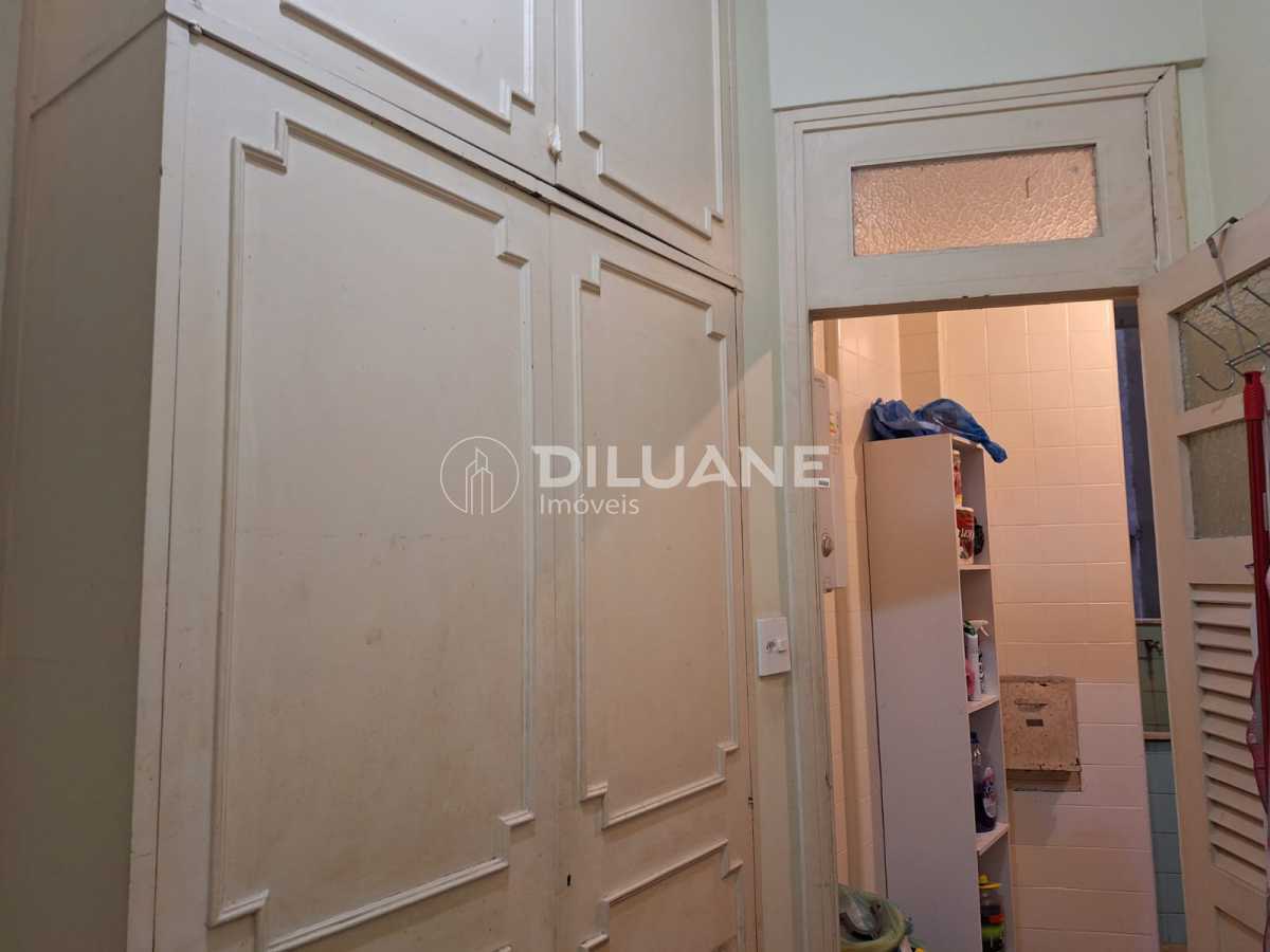 5dfee375-5164-4577-a756-9d46c5 - 18