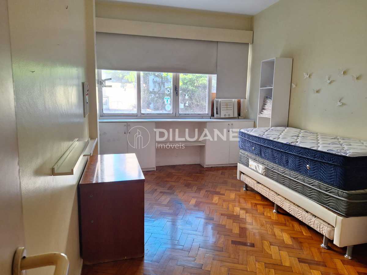 6ccb6f2d-819a-4efc-bab1-80281b - 16