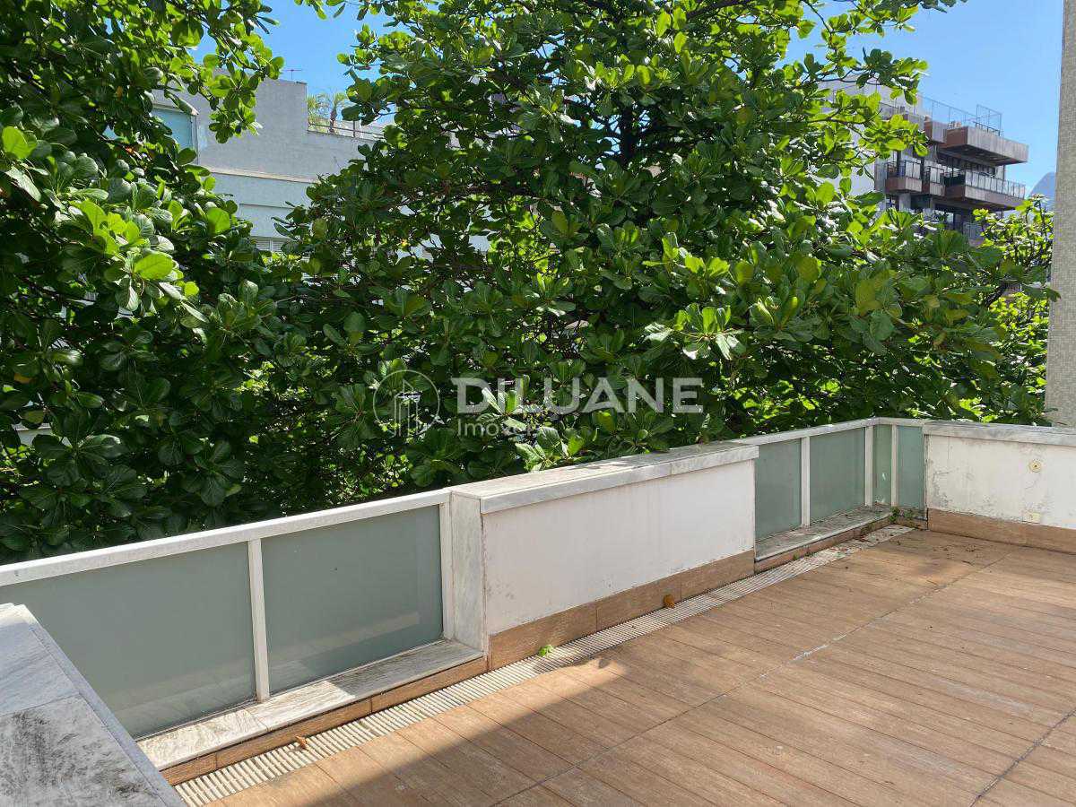 WhatsApp Image 2025-04-29 at 1 - 8