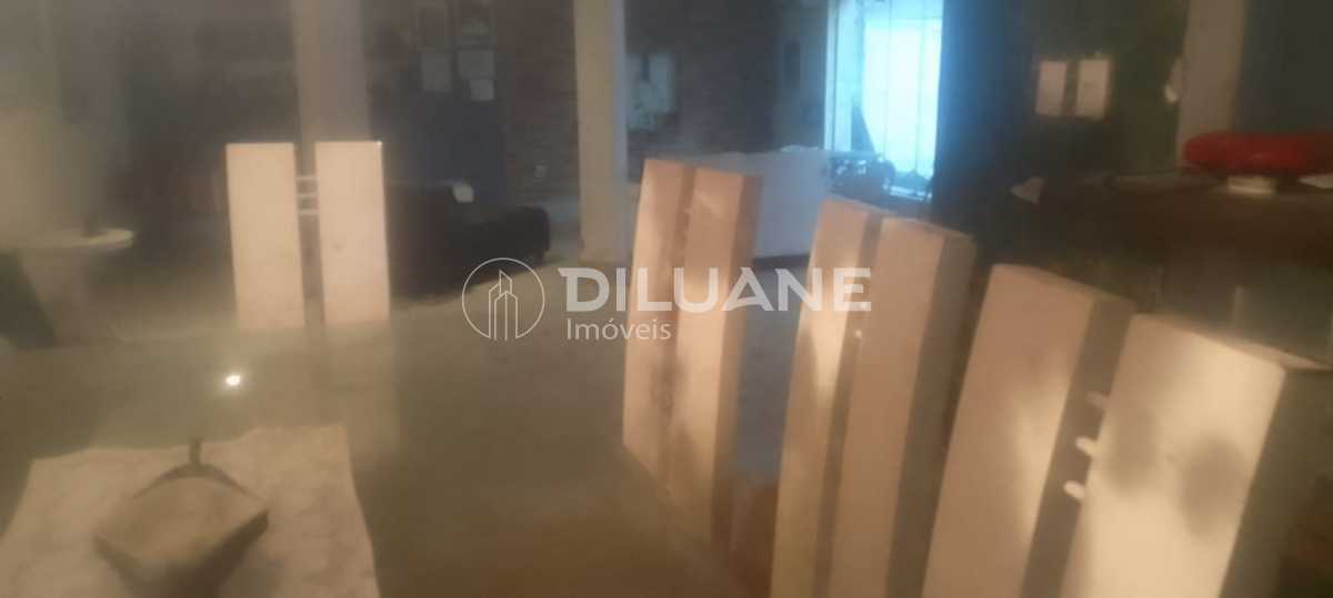 63c89988-b94d-4398-a194-aeec91 - 7