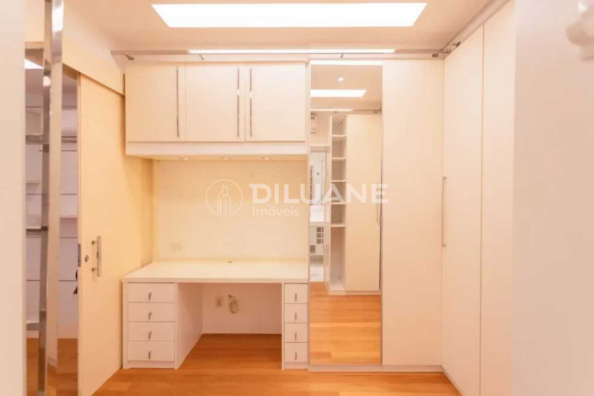 Conheça WhatsApp Image 2025-05-15 at 1 do imóvel - Diluane Imóveis vende Lindo apartamento reformado 3 quartos c/vaga Ipanema - BTAP31641 - 3 WhatsApp Image 2025-05-15 at 1 - 3