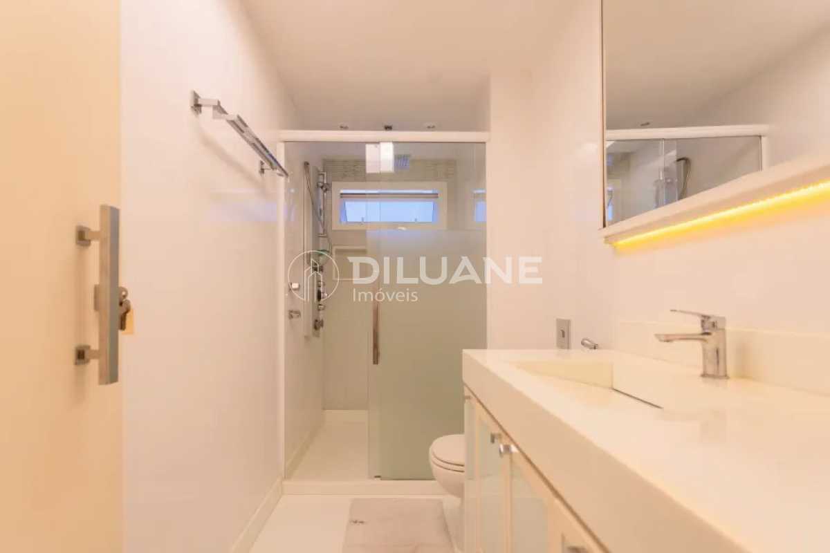 Conheça WhatsApp Image 2025-05-15 at 1 do imóvel - Diluane Imóveis vende Lindo apartamento reformado 3 quartos c/vaga Ipanema - BTAP31641 - 13 WhatsApp Image 2025-05-15 at 1 - 13