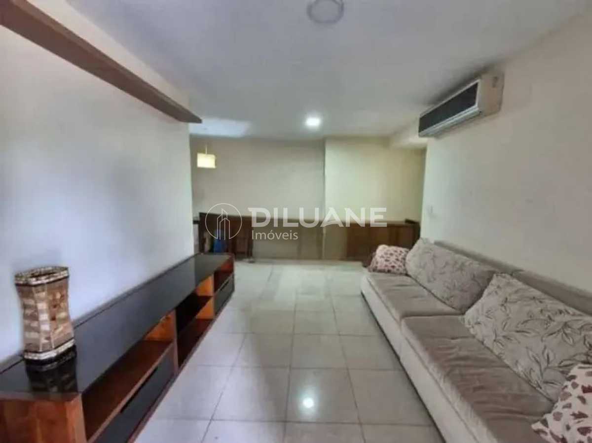 WhatsApp Image 2025-05-15 at 1 - 3