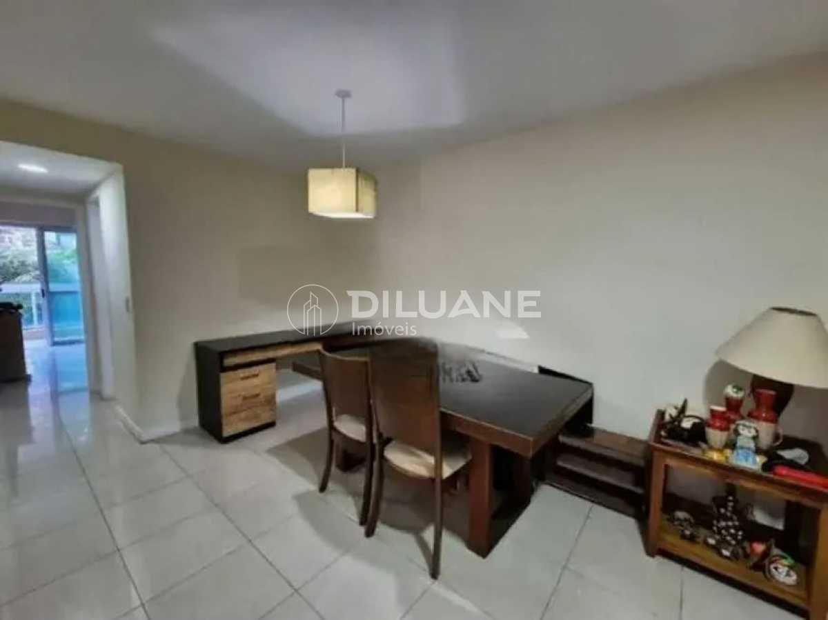 WhatsApp Image 2025-05-15 at 1 - 11