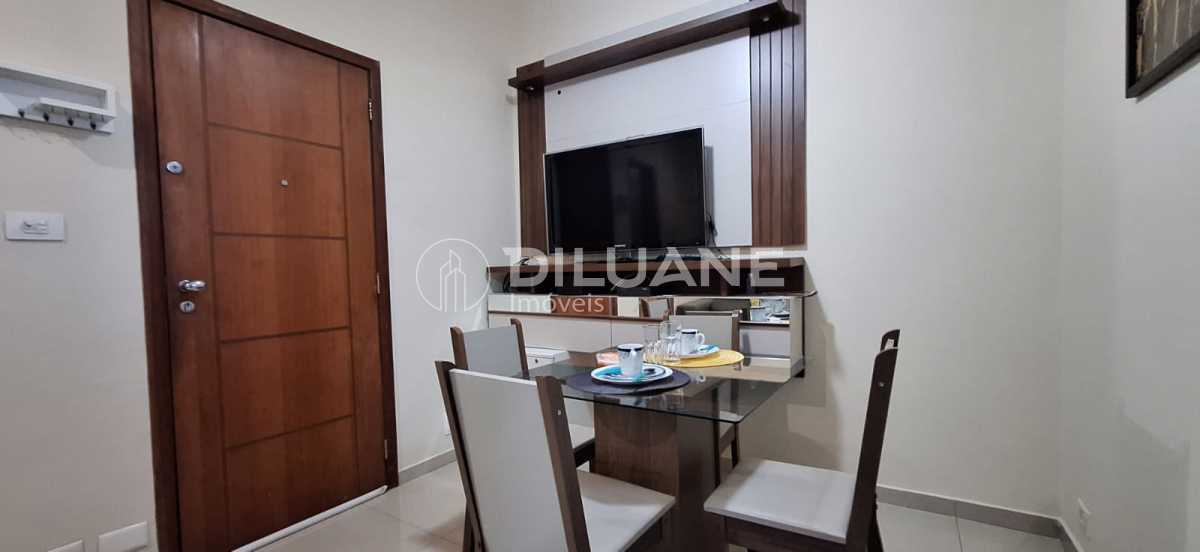 WhatsApp Image 2025-05-18 at 1 - 3