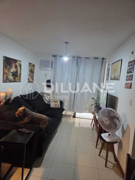 327cc7d0-ca4b-4da3-a3b0-2ea44b - 1