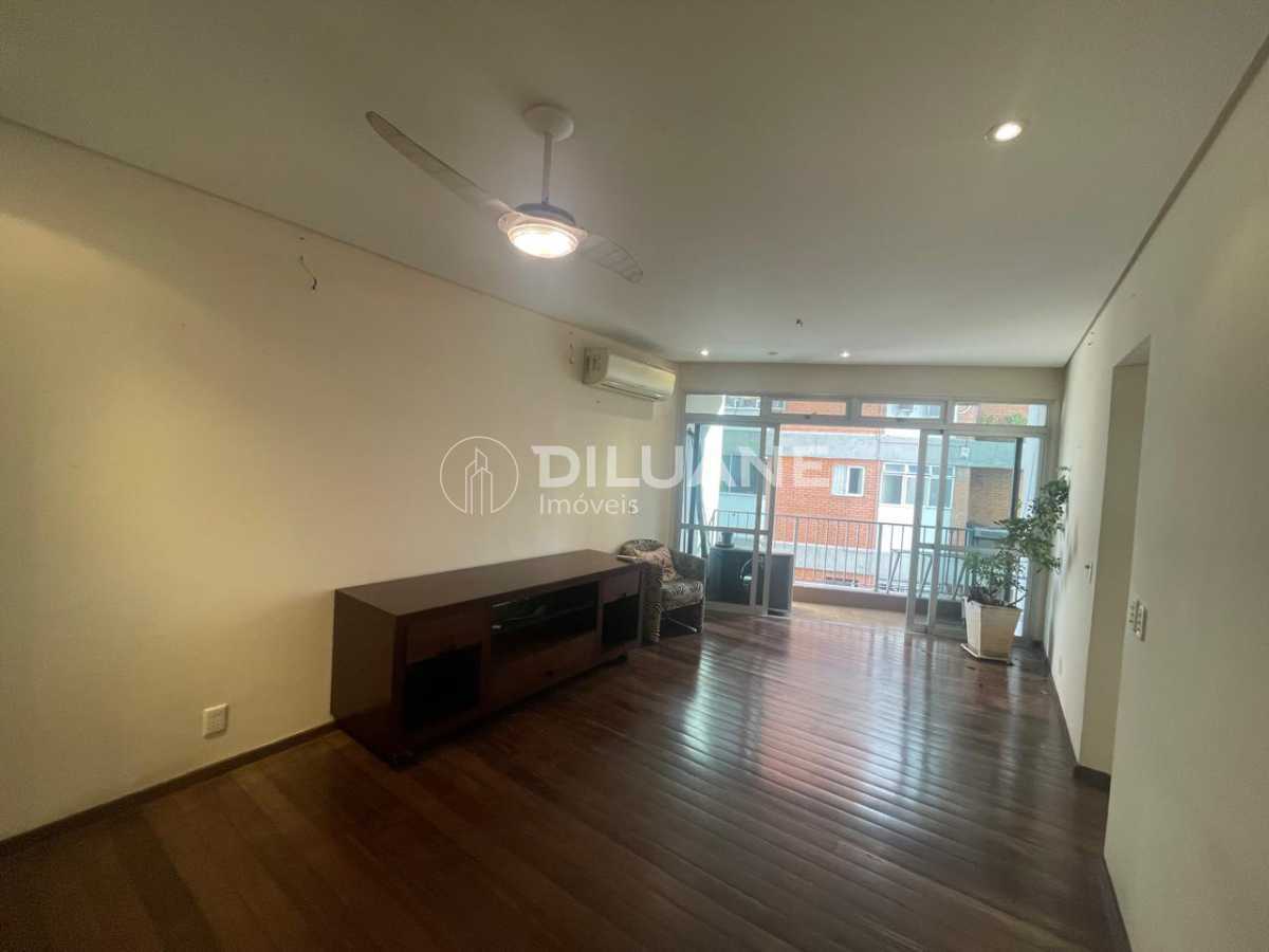 WhatsApp Image 2025-06-11 at 1 - 10