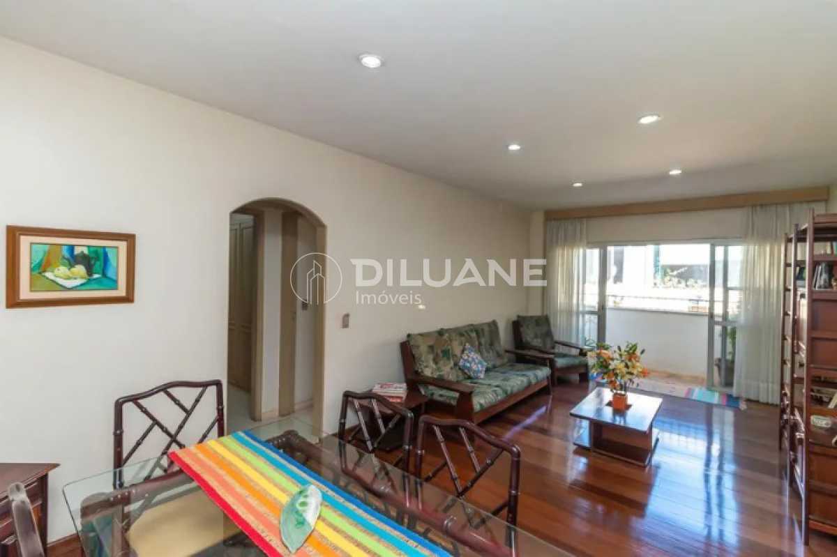 8abc370a-697c-47dc-ad9b-b4af7a - 7