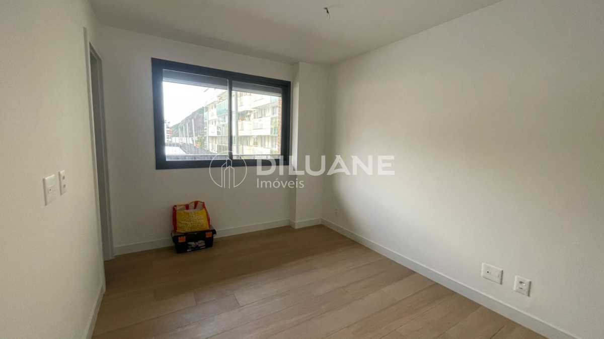 WhatsApp Image 2025-06-10 at 1 - 3