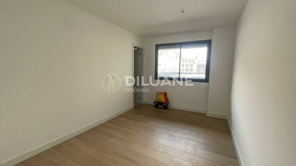 WhatsApp Image 2025-06-10 at 1 - 9