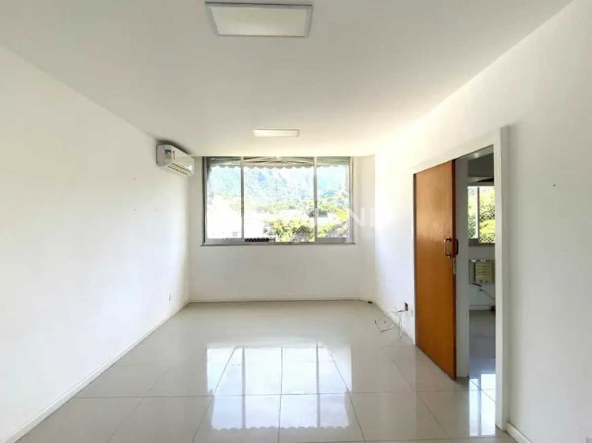 Conheça WhatsApp Image 2025-06-13 at 1 do imóvel - Apartamento à venda Rua das Laranjeiras, Laranjeiras, Rio de Janeiro - R$ 960.000 - BTAP31664 - 3 WhatsApp Image 2025-06-13 at 1 - 3