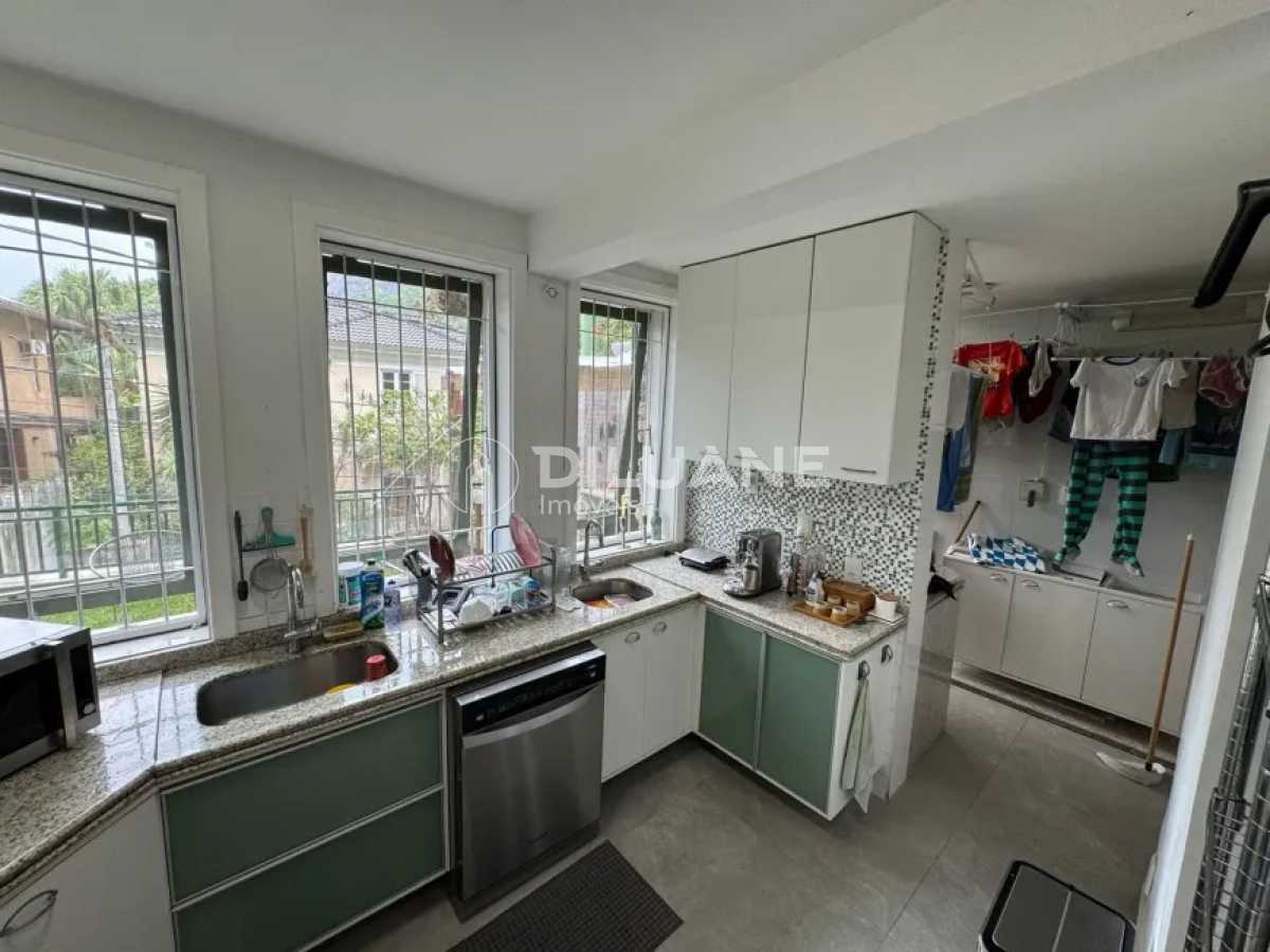 Conheça f28afbba-14c3-45c6-85c3-b89db1 do imóvel - Casa 3 quartos à venda Cosme Velho, Rio de Janeiro - R$ 1.840.000 - BTCA30052 - 23 f28afbba-14c3-45c6-85c3-b89db1 - 23