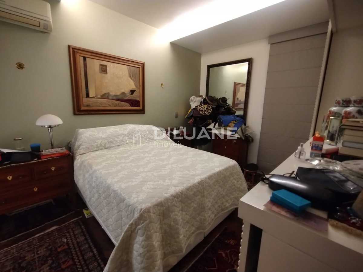 5db06b44-5de1-4f8b-a6a2-6a9644 - 30