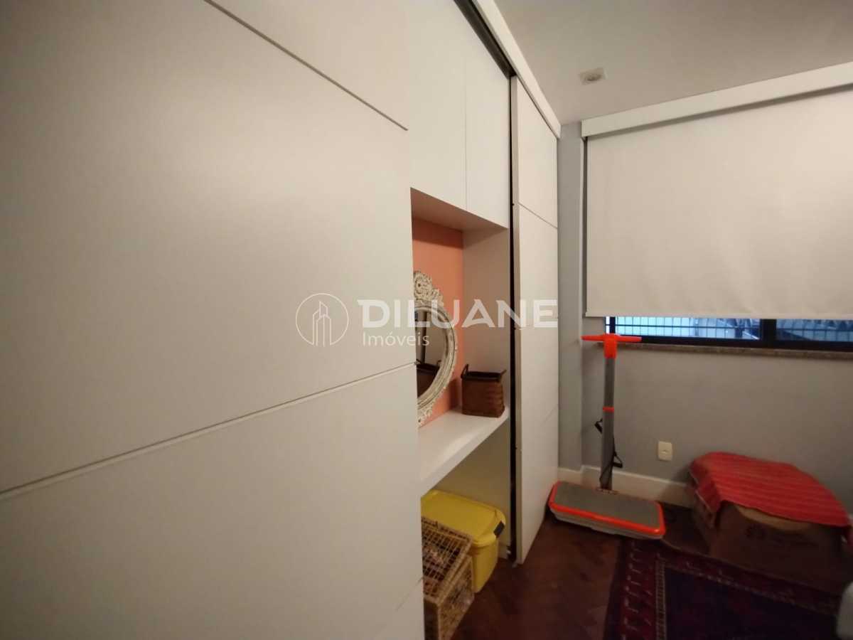 907af56b-de76-487b-8bf7-cbb779 - 40