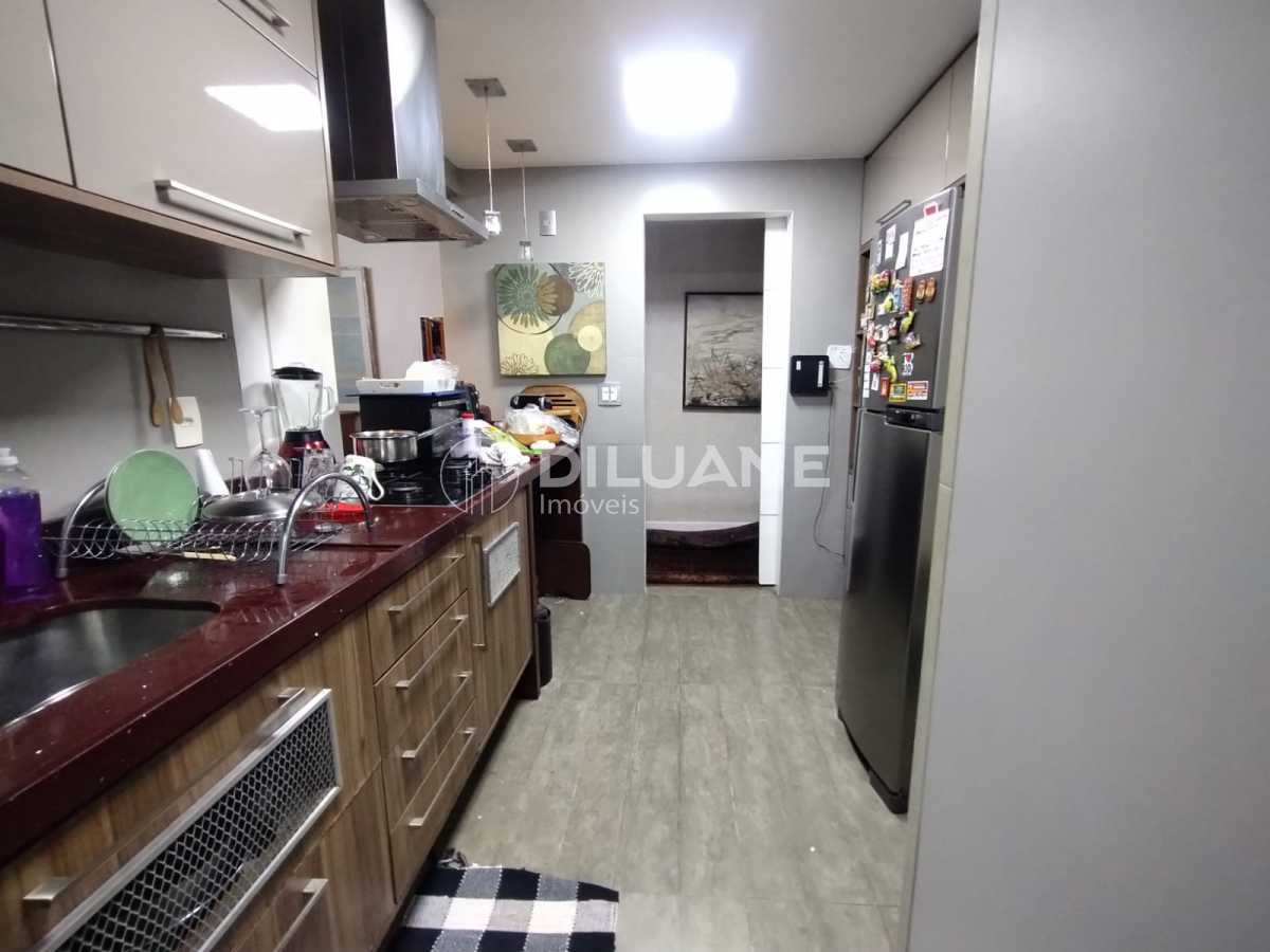 12e99240-4dce-4345-b002-4b1cef - 47