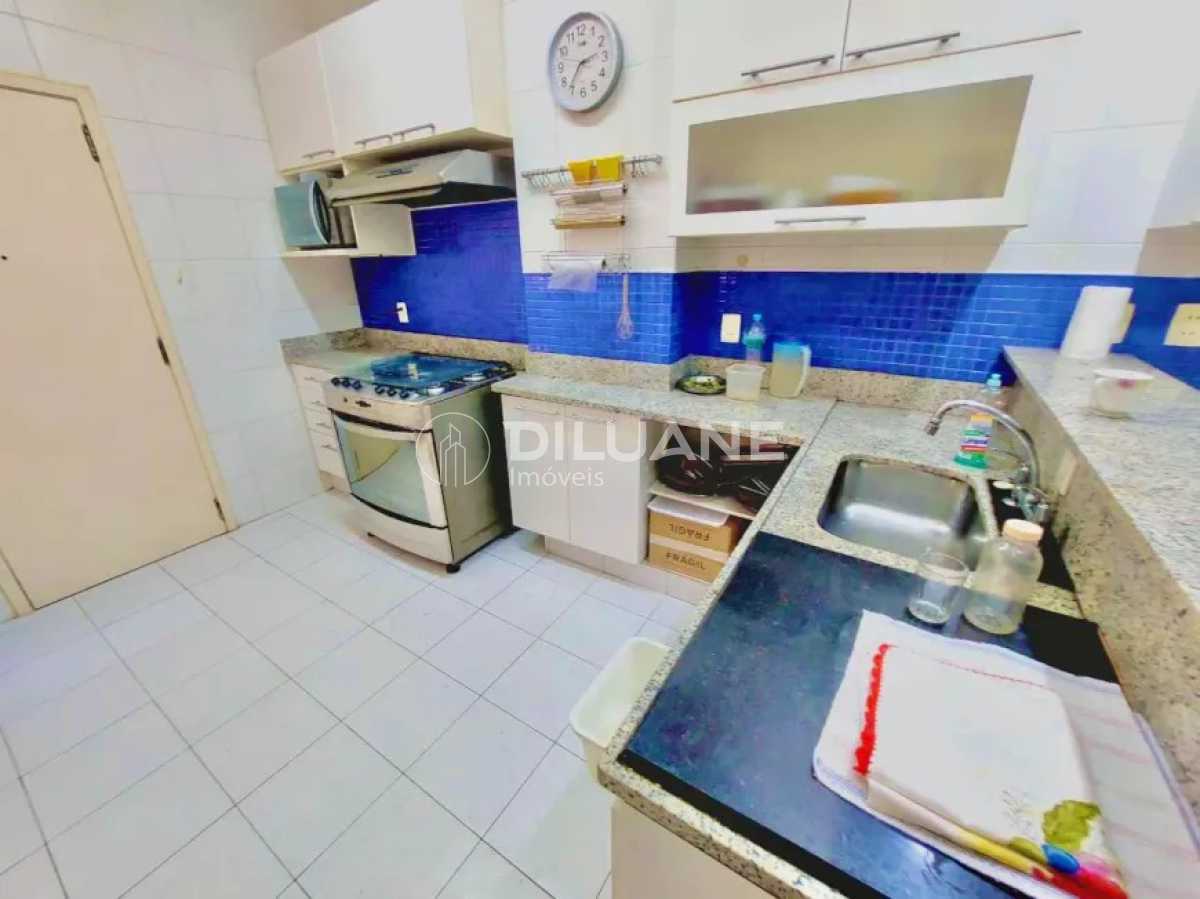 6a9a4df0-fb79-41f6-b9f7-ec6af1 - 19