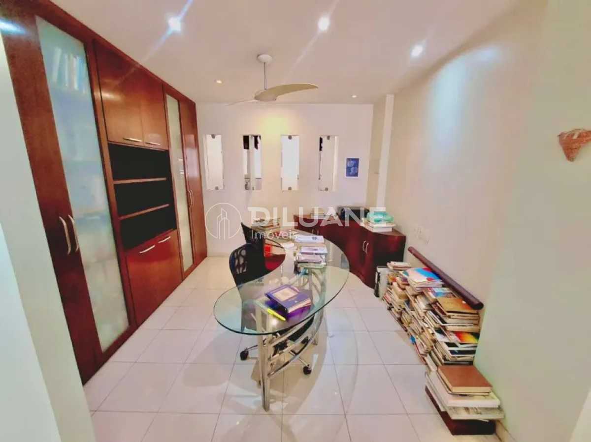 675d4174-2251-4d8e-8e77-c28262 - 14