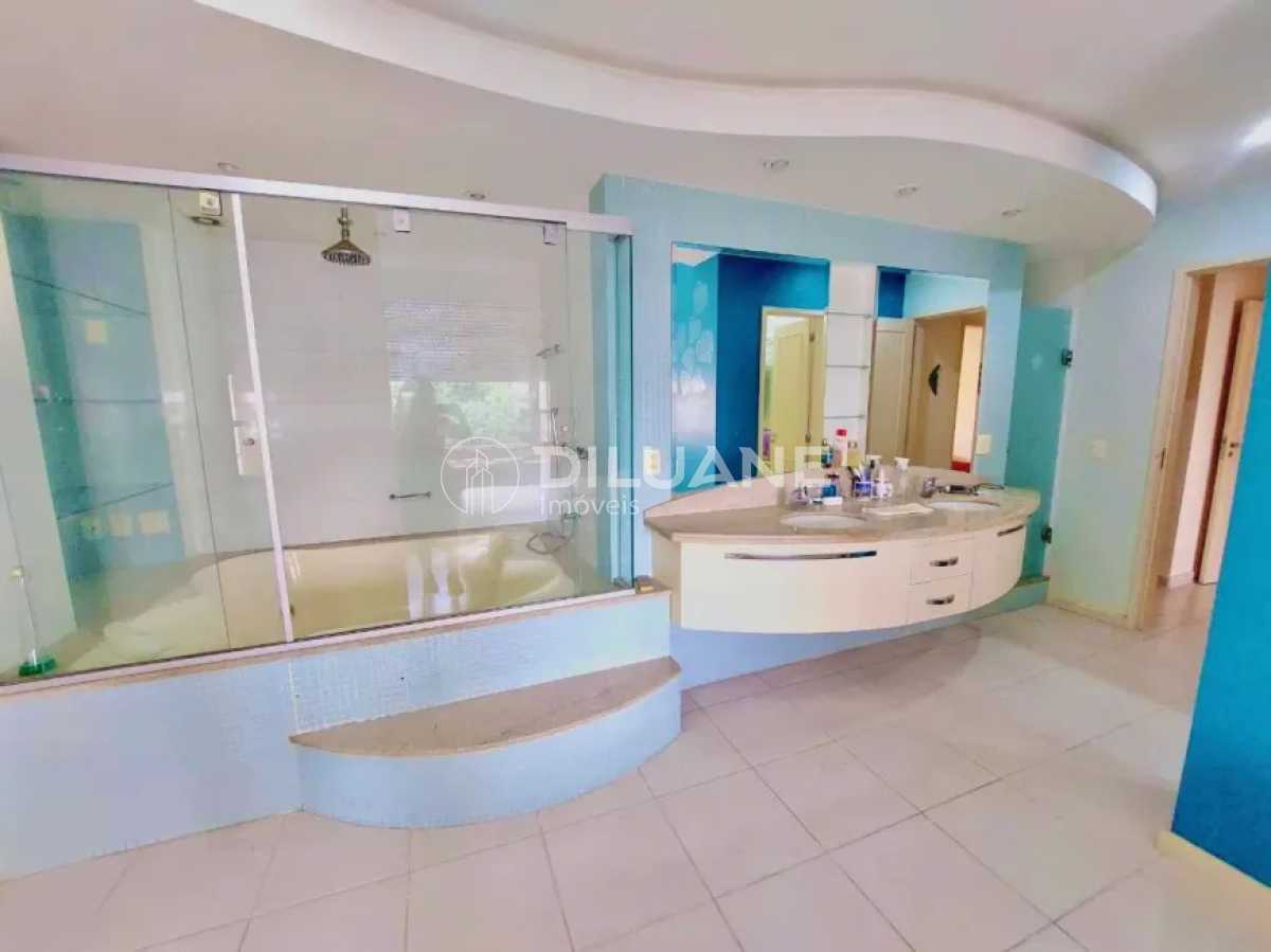 680cbf65-5f08-4fb2-a4b9-7395f5 - 10