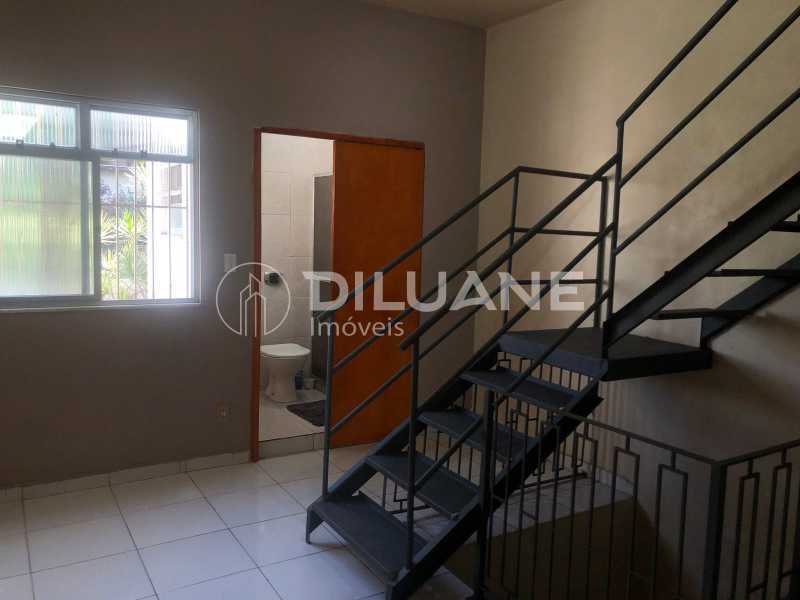 Conheça WhatsApp Image 2023-07-03 at 1 do imóvel - Casa de 3 andares, 4 quartos, sem vaga de garagem, em Santa Rosa - NTCV40001 - 9 WhatsApp Image 2023-07-03 at 1 - 9
