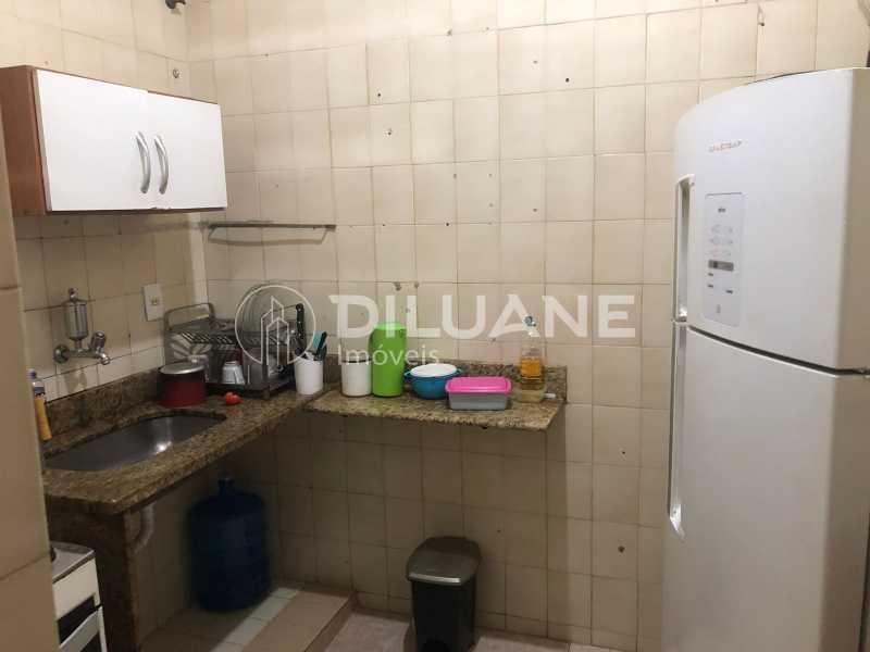 Conheça WhatsApp Image 2023-07-03 at 1 do imóvel - Casa de 3 andares, 4 quartos, sem vaga de garagem, em Santa Rosa - NTCV40001 - 35 WhatsApp Image 2023-07-03 at 1 - 35