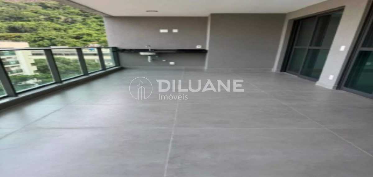 WhatsApp Image 2025-06-25 at 1 - 3