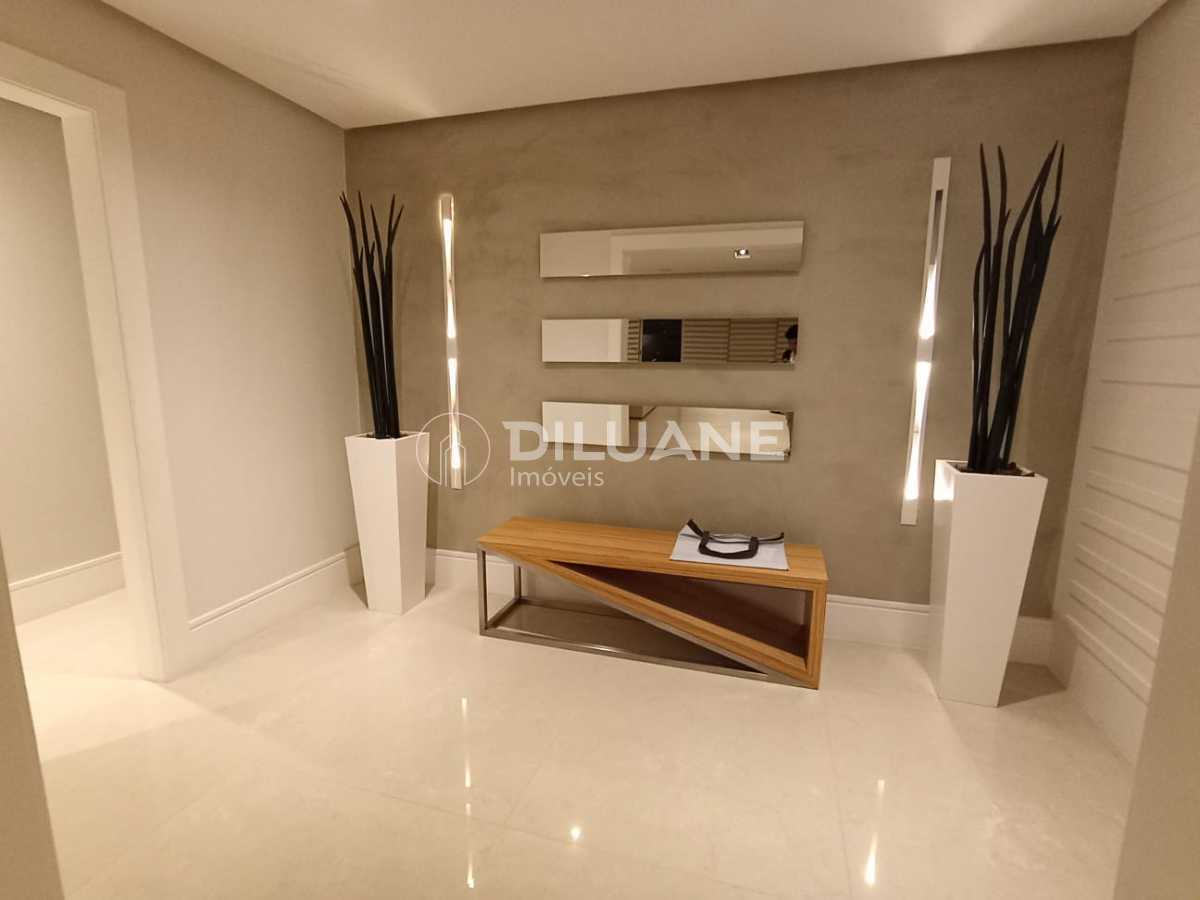 3e9559b9-ad43-451f-ad8d-b70b97 - 9