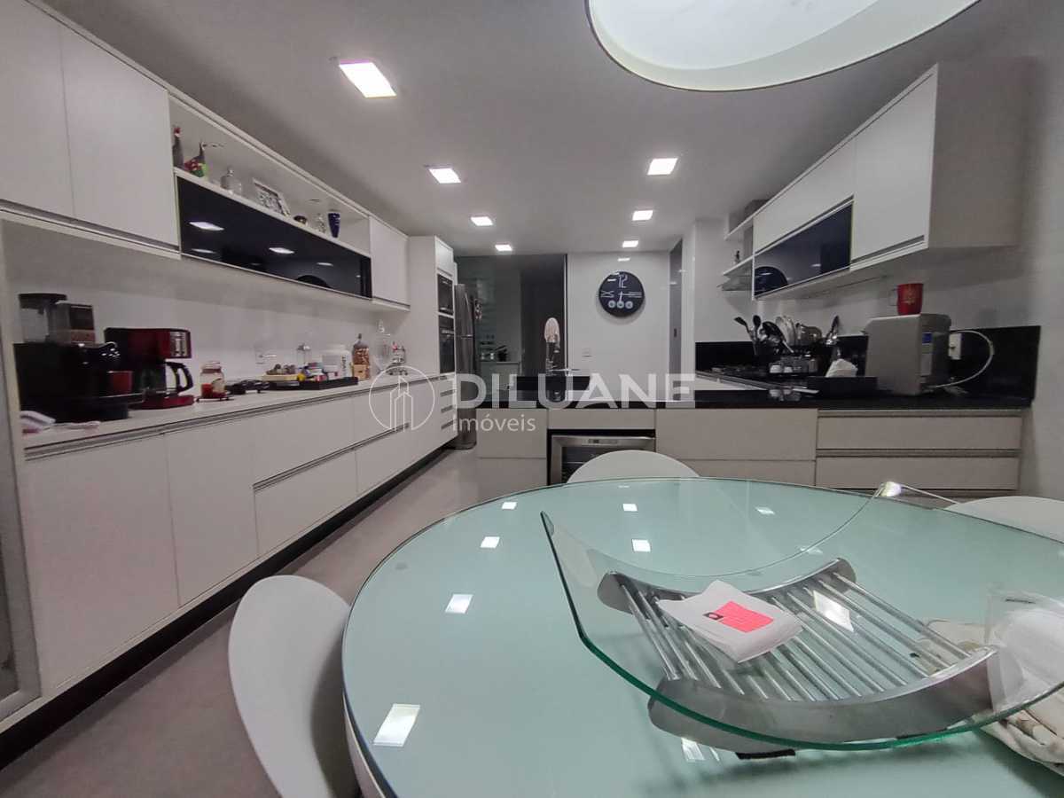 ed3ff99a-b87f-42fc-aa29-f883ec - 29