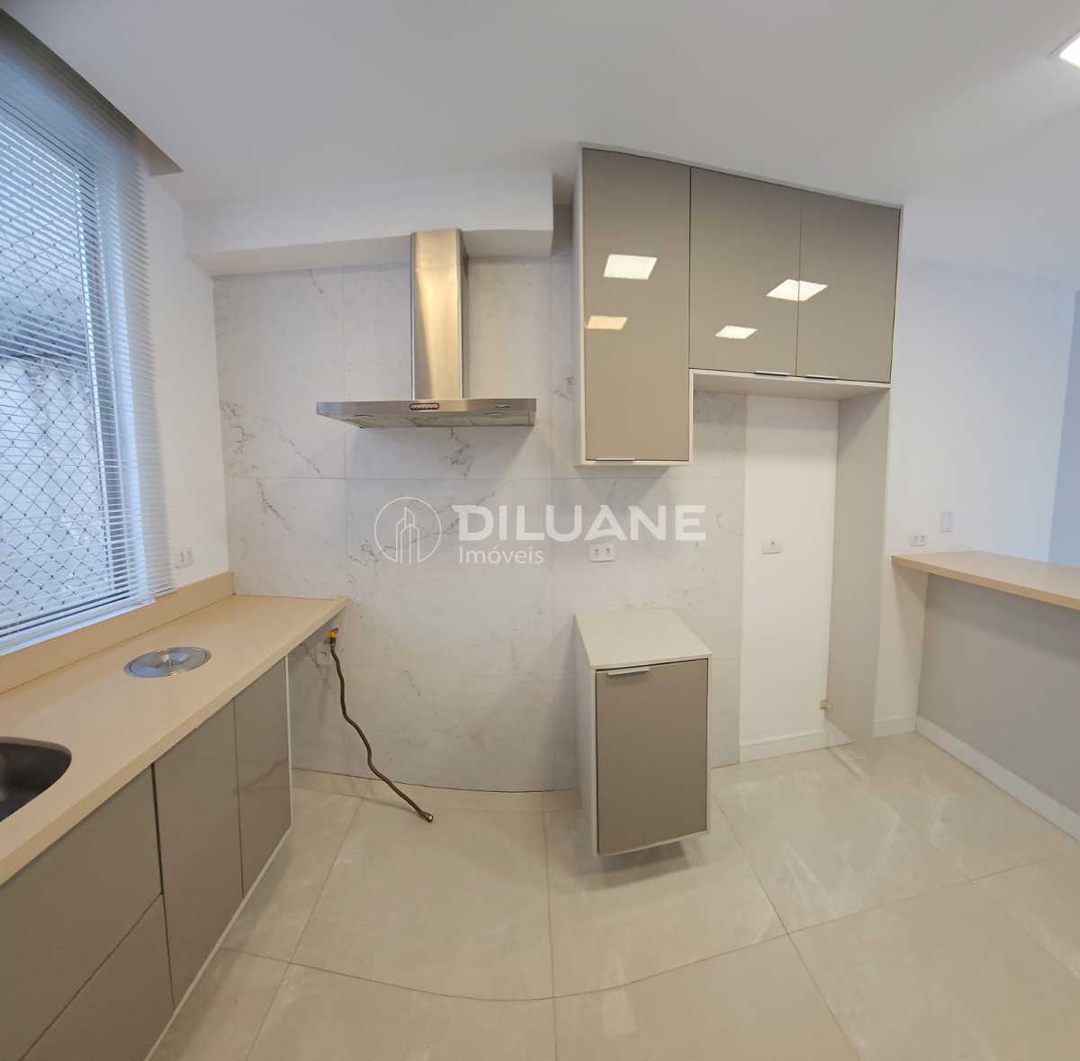 Conheça 33cf48f5-9504-46e6-bd25-fd970c do imóvel - Apartamento reformadíssimo / 03 quartos / 02 vagas de garagem - CPAP31296 - 10 33cf48f5-9504-46e6-bd25-fd970c - 10