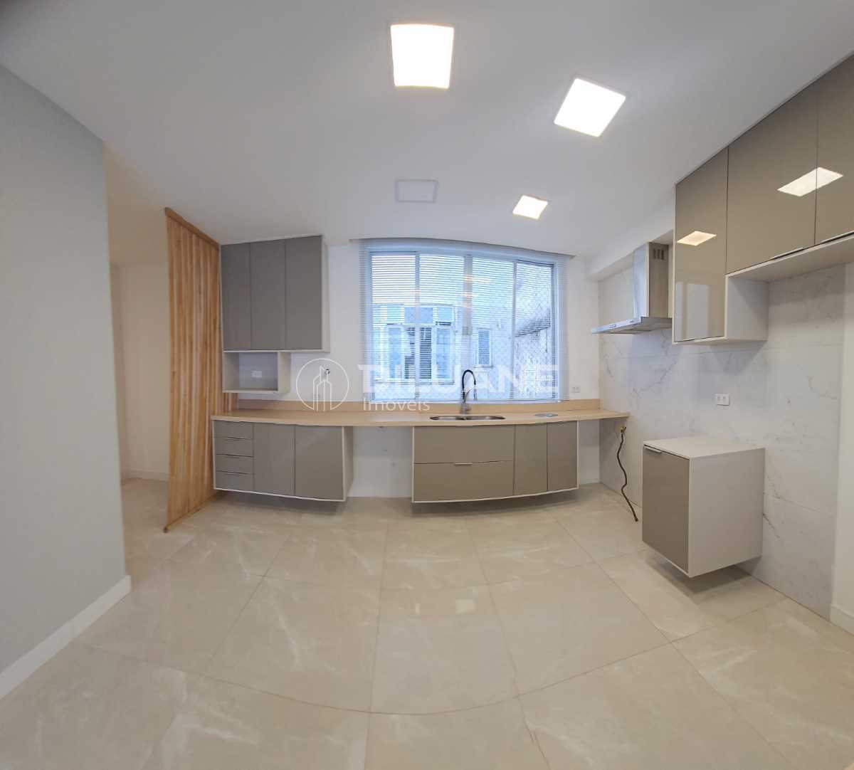 Conheça WhatsApp Image 2025-07-19 at 1 do imóvel - Apartamento reformadíssimo / 03 quartos / 02 vagas de garagem - CPAP31296 - 24 WhatsApp Image 2025-07-19 at 1 - 24