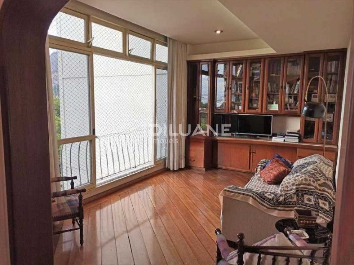 WhatsApp Image 2025-08-05 at 1 - 9