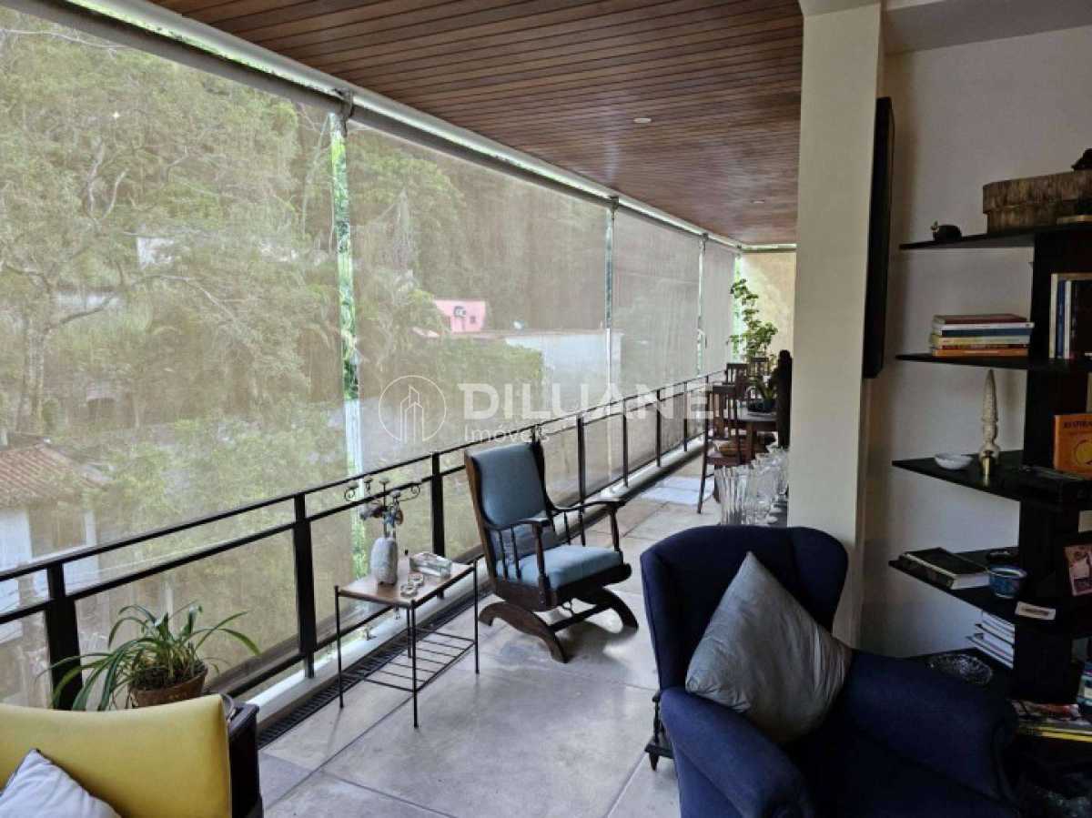 WhatsApp Image 2025-08-19 at 1 - 4