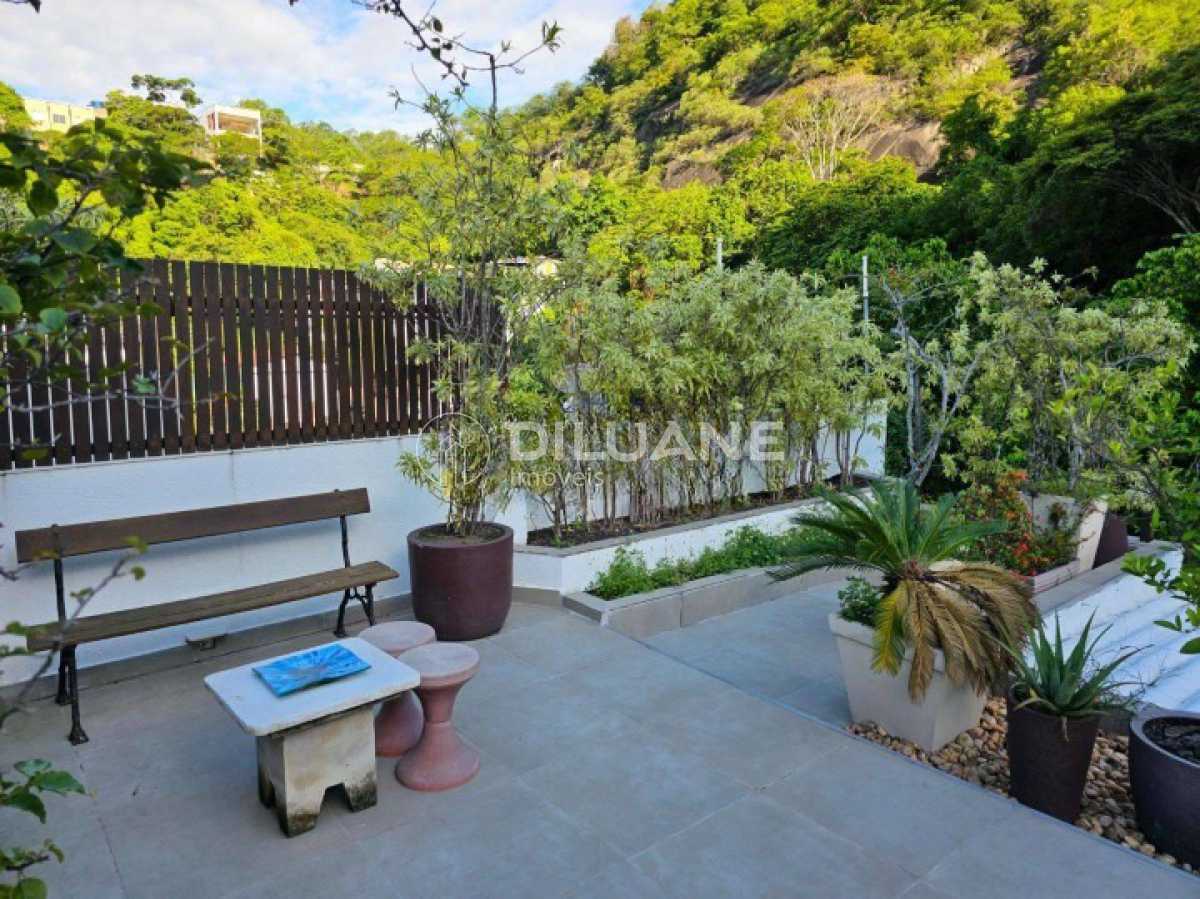 WhatsApp Image 2025-08-19 at 1 - 39