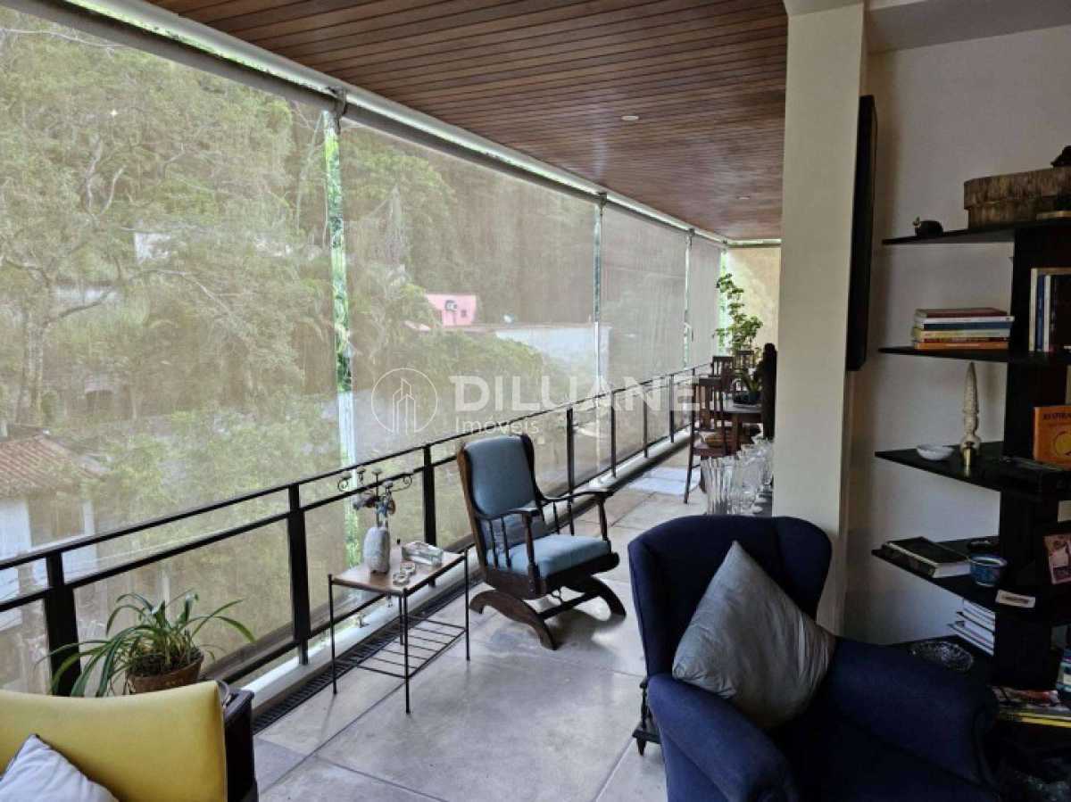 WhatsApp Image 2025-08-19 at 1 - 41