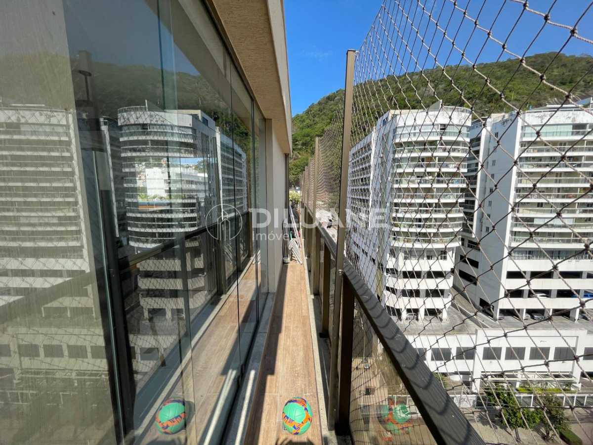 Conheça B37 do imóvel - Cobertura 4 Quartos / 2 Suítes/ Botafogo / Prédio com infra. total. - CPCO40037 - 30 B37 - 30