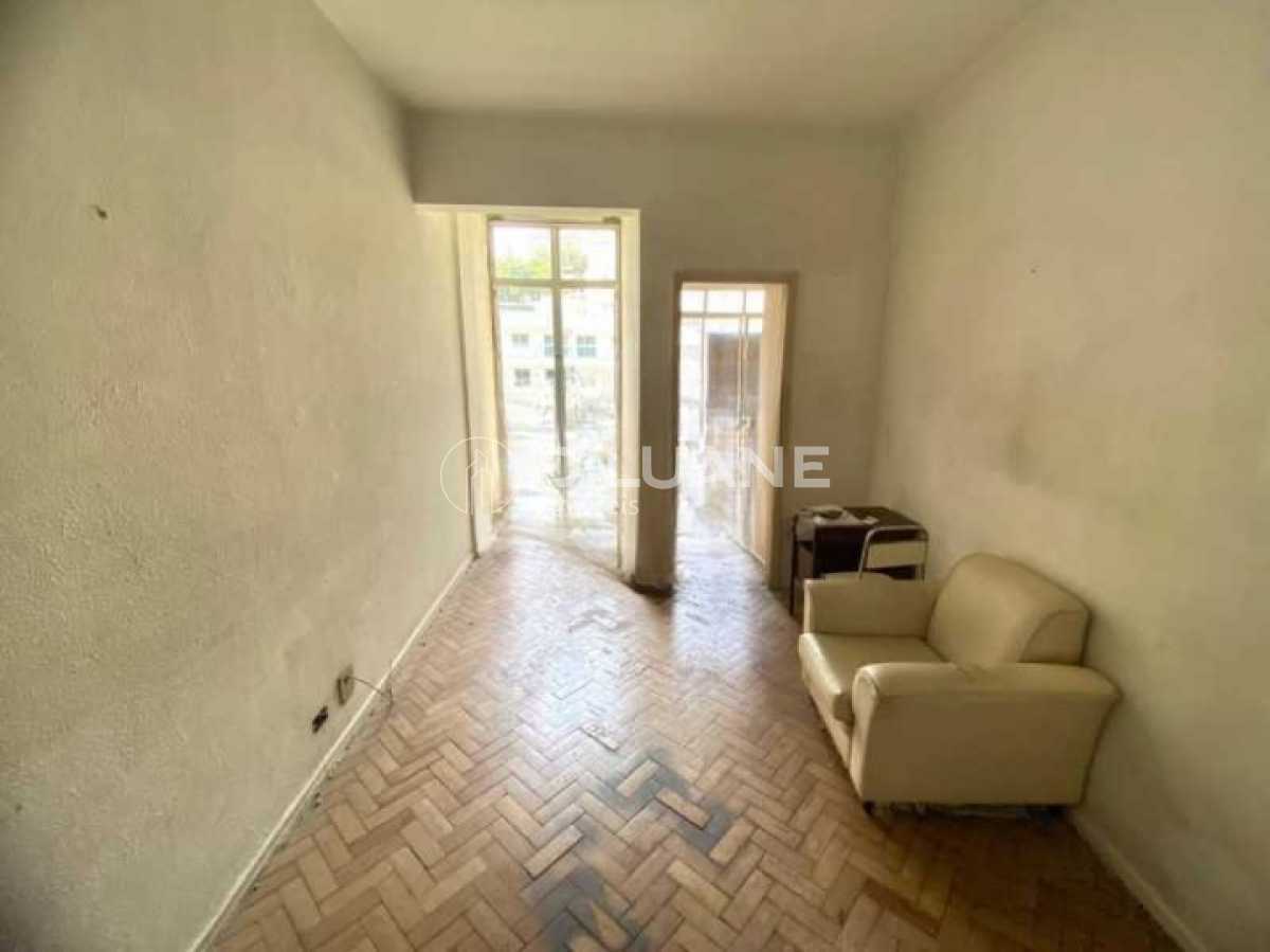 WhatsApp Image 2025-08-07 at 1 - 3