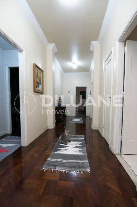 ab19f45d-118d-402a-889e-be96a4 - 16