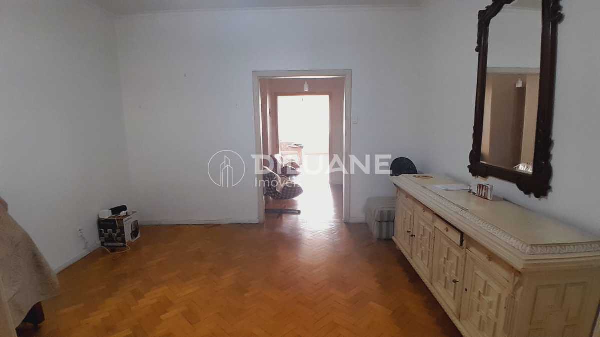 WhatsApp Image 2025-08-14 at 1 - 11