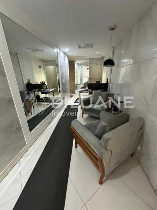 WhatsApp Image 2025-08-14 at 9 - 10