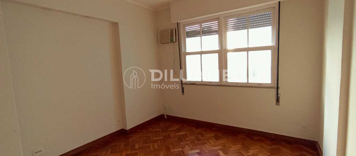 Conheça WhatsApp Image 2025-08-21 at 1 do imóvel - Apartamento de 98m² em Copacabana: Silencioso, Bem Localizado e com Vaga de Garagem! - CPAP31310 - 4 WhatsApp Image 2025-08-21 at 1 - 4